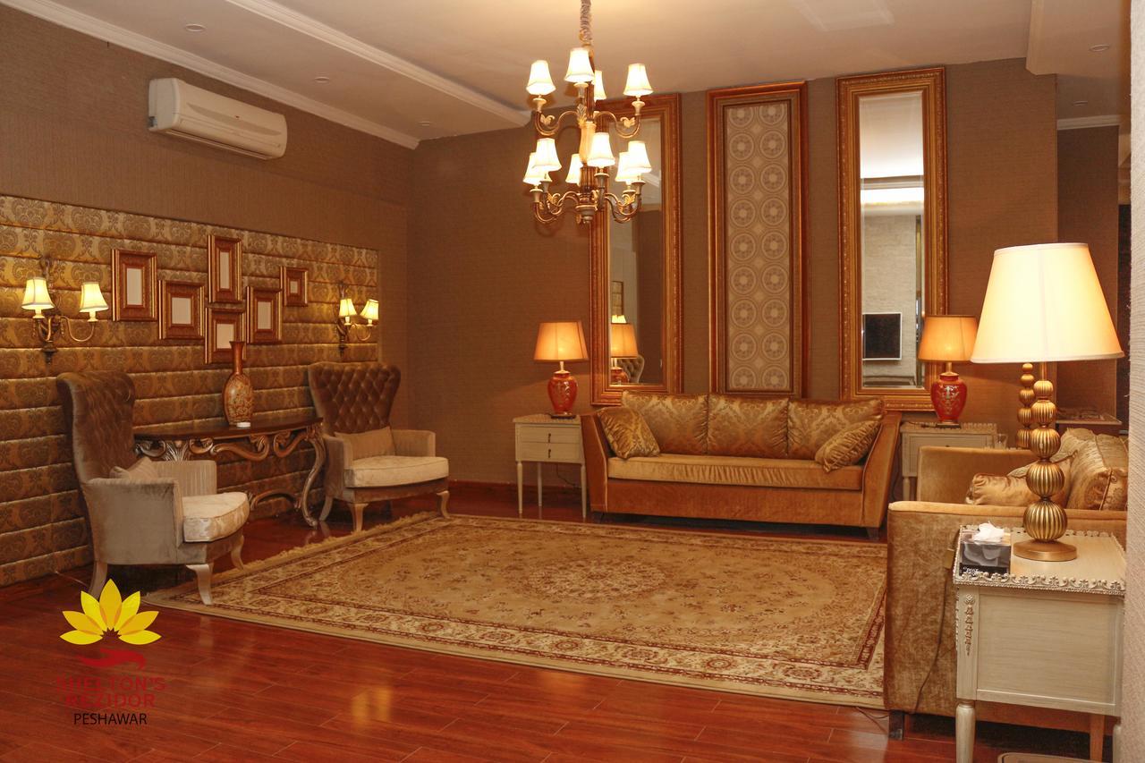 Shelton'S Rezidor Hotel Pesavar Kültér fotó